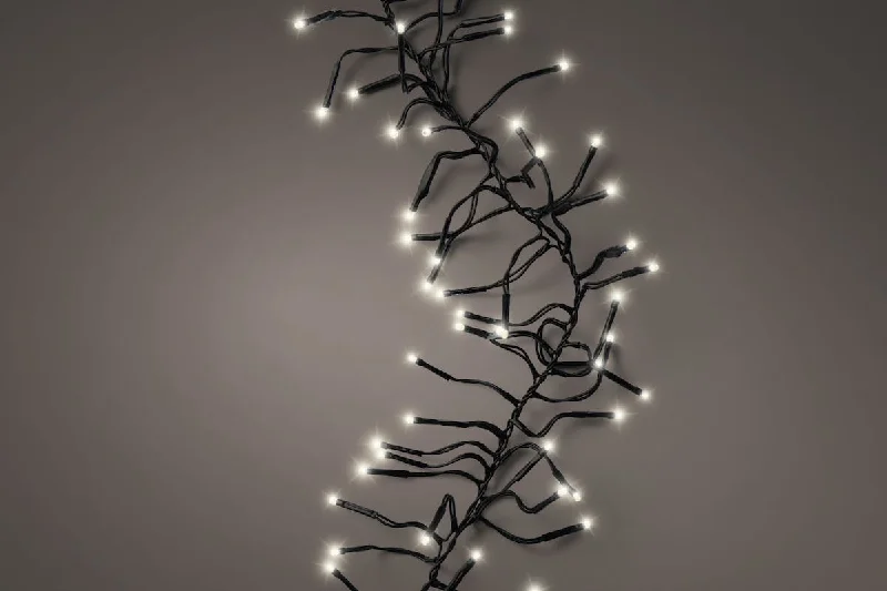 Christmas Decoration | 760 LED Cluster Lights | Warm White