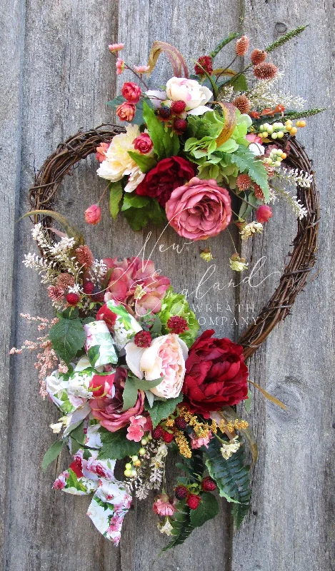 Weston Cottage Heart Wreath